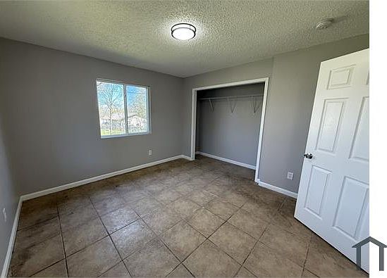 4th image of 1110 E Liberty Ave