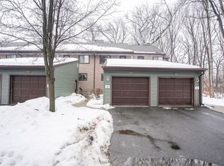 155 Wynwood Dr, Enfield, CT 06082
