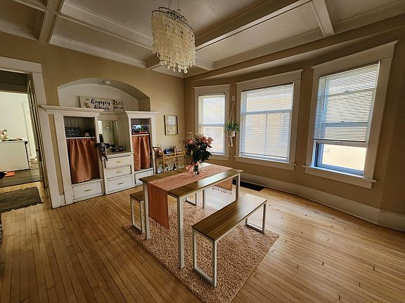 3rd image of 3020 N Frederick Ave