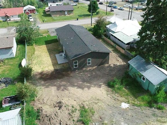 3rd image of 1133 C St