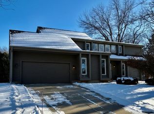 6223 Stonefield Rd, Middleton, WI 53562