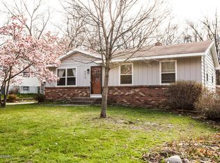 4012 Groveland Ave SW, Wyoming, MI 49519