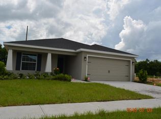 345 Saint Georges Cir, Eagle Lake, FL 33839