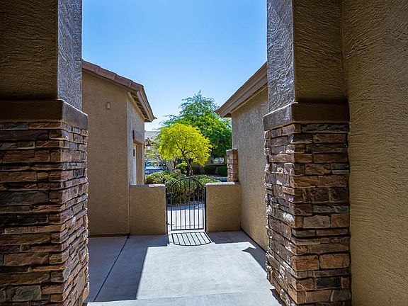3rd image of 2252 E Jade Ct