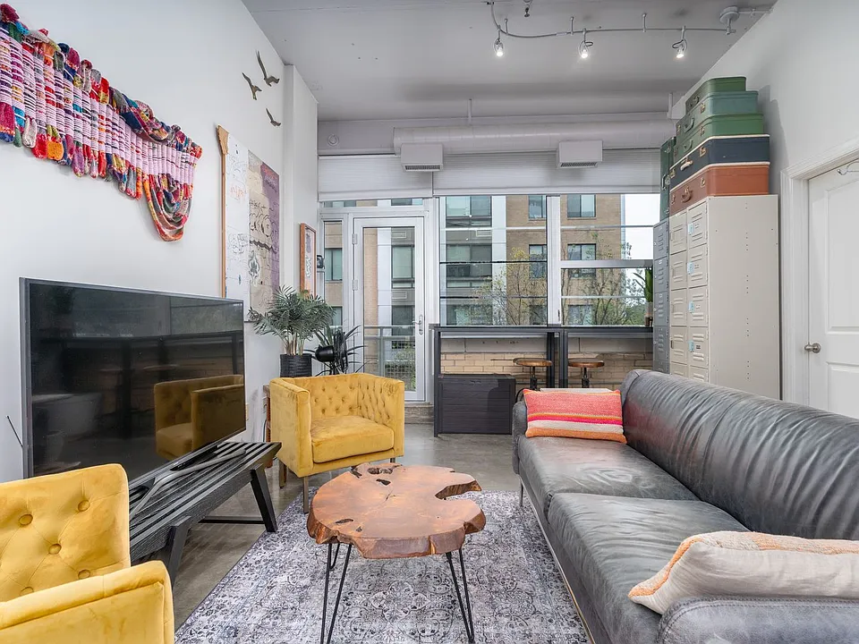 701 Lamont St NW #31