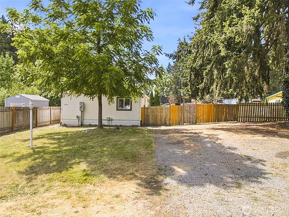 3rd image of 5302 255th Street E