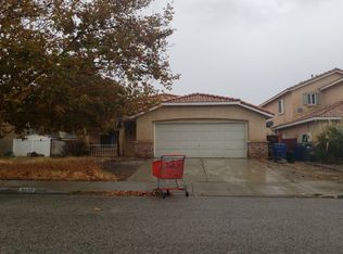 5232 Linden Ct, Palmdale, CA 93552