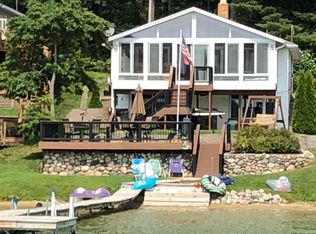 1687 Lake Ave, Holton, MI 49425