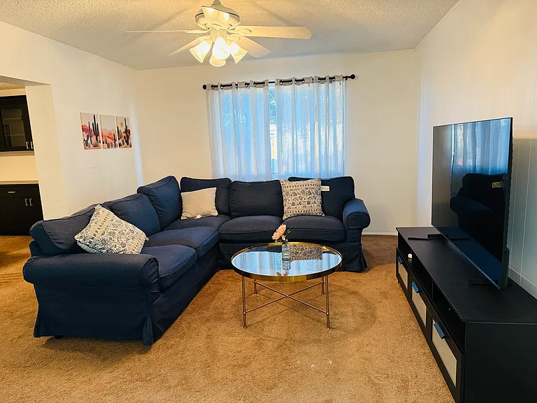 518 N Cheri Lynn Dr — Photo 4