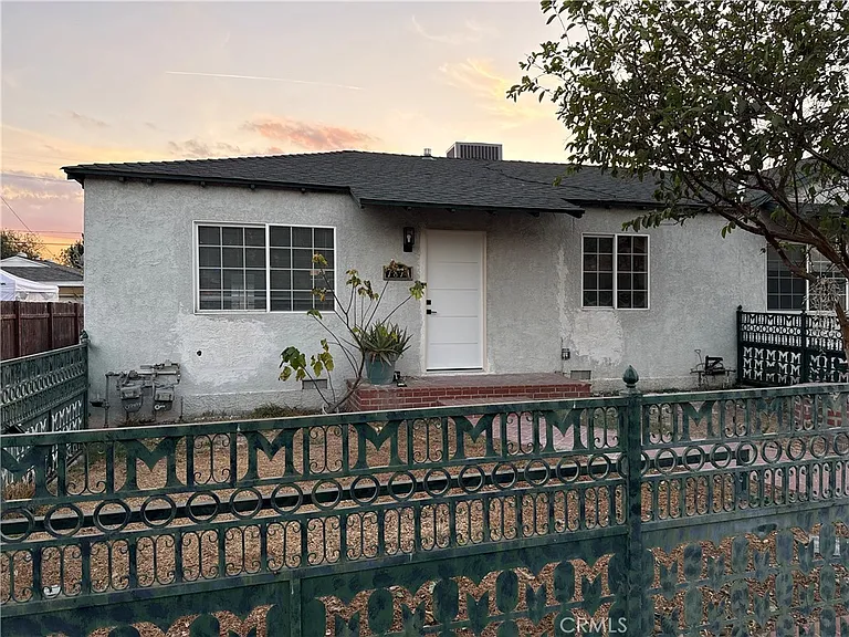 7879 Claybeck Ave — Photo 10