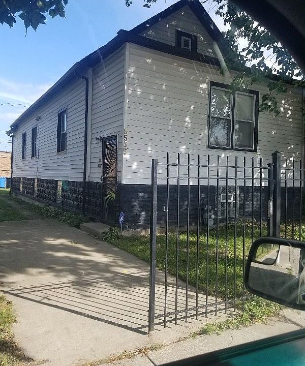 1st image of 8535 S Givins Ct