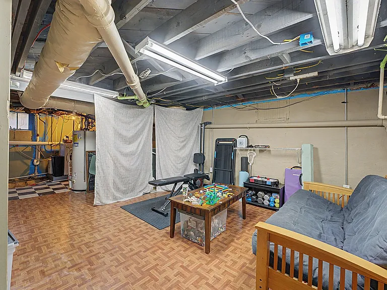 2523 S Cincinnati Ave — Photo 29