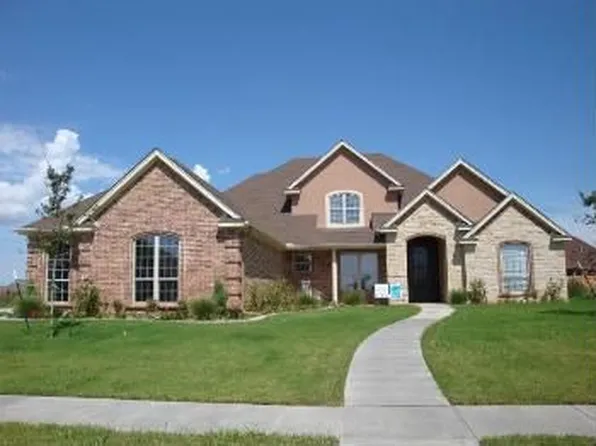 2 Olive Branch Ct, Wichita Falls, TX 76308