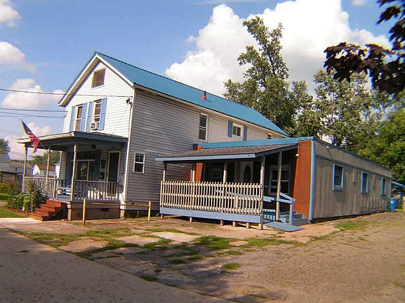 1st image of 74 Lincoln Ave