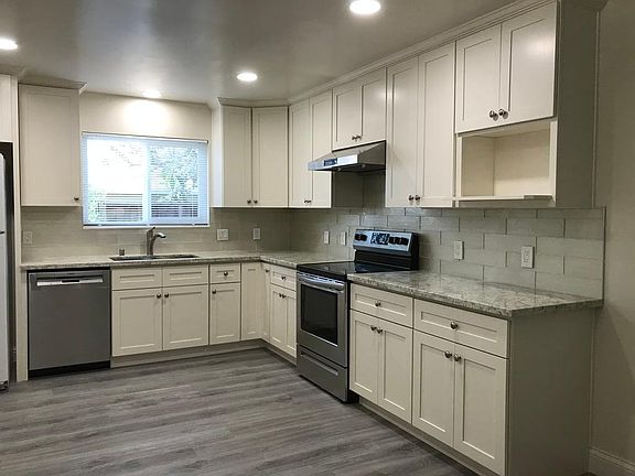 2nd image of 10534 N Blaney Ave