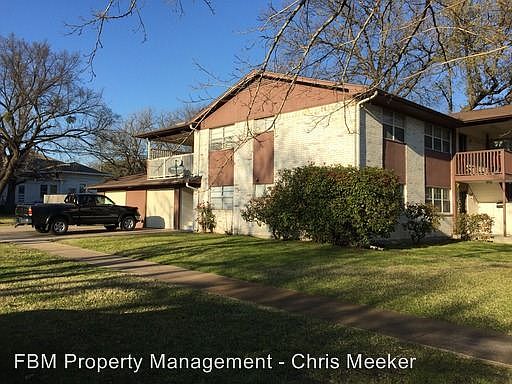 3rd image of 508 W Baylor St