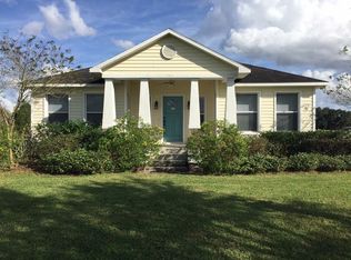 3720 Abraham Acres Ln, Plant City, FL 33565