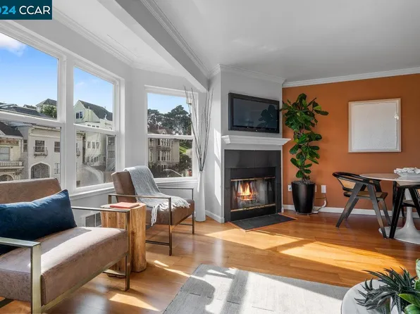 988 Fulton St APT 319, San Francisco, CA 94117