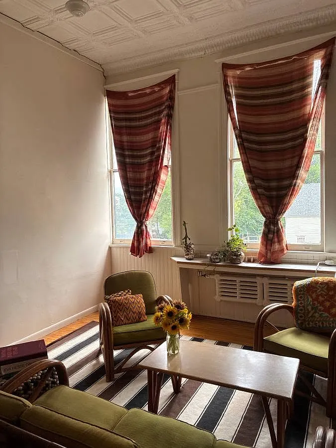 Studio, 1000 sqft, $1,950 — Photo 1