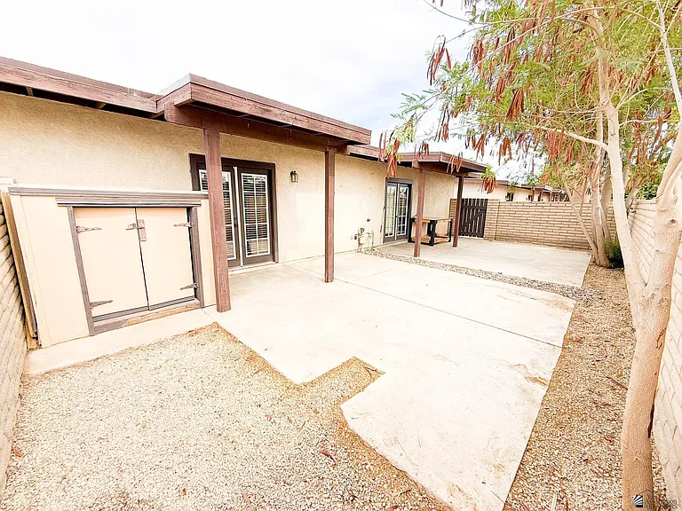 1465 E Laguna Pl #4 — Photo 19