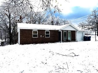 3 Maple St, Viburnum, MO 65566