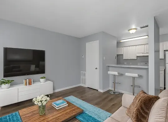 Lifestyle Apartments on Pines Rd — Photo 3