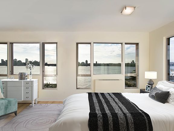 4th image of 110 Horatio St APT 619