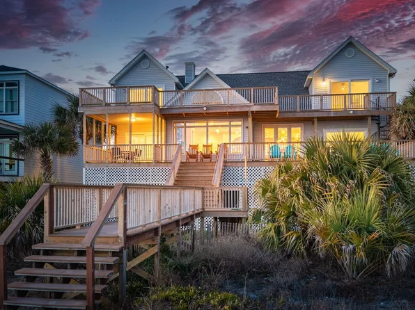 505 E Arctic Ave, Folly Beach, SC 29439
