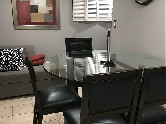 2nd image of 253-27 Craft Ave #1