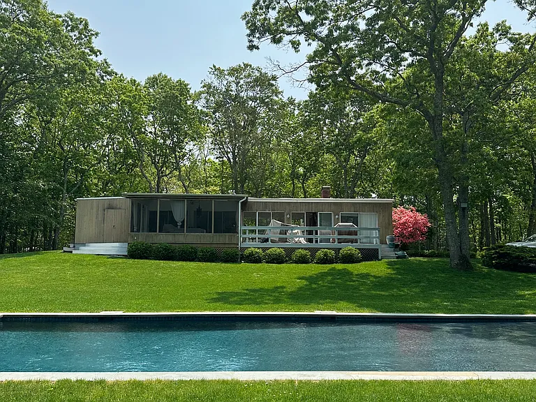403 Springs Fireplace Rd — Photo 25