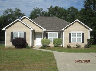 136 Toccoa Dr, Leesburg, GA 31763