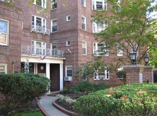 12416 84th Rd APT 3C, Jamaica, NY 11415