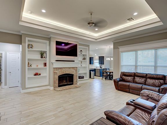 5th image of 241 Cullom Dr
