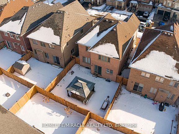 4th image of 10 Dalecrest Rd