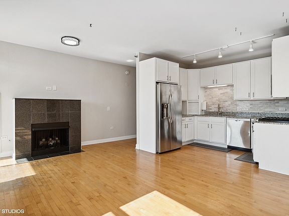 5th image of 1529 S State St APT 21-K