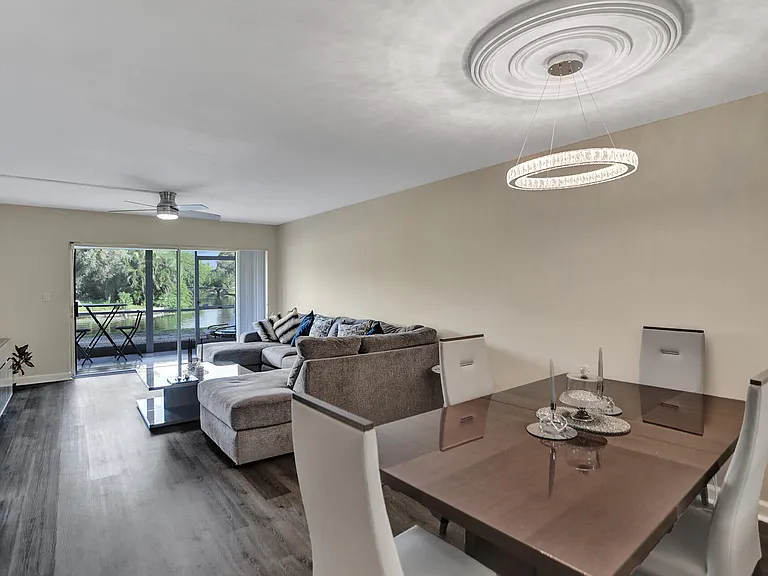 3601 Inverrary Dr #109 — Photo 9