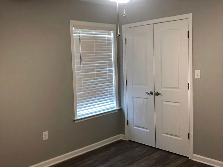 1408 Rehoboth Dr — Photo 4