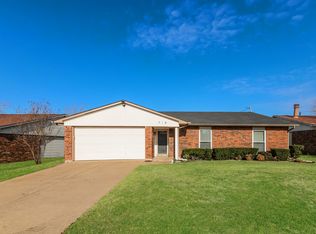 719 Wandering Way Dr, Allen, TX 75002