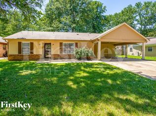 3793 Silver Chalice Dr, Memphis, TN 38115