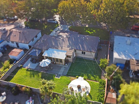 5th image of 6617 Merito Ave
