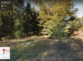 2430 Chestnut Trl, Muskegon, MI 49442