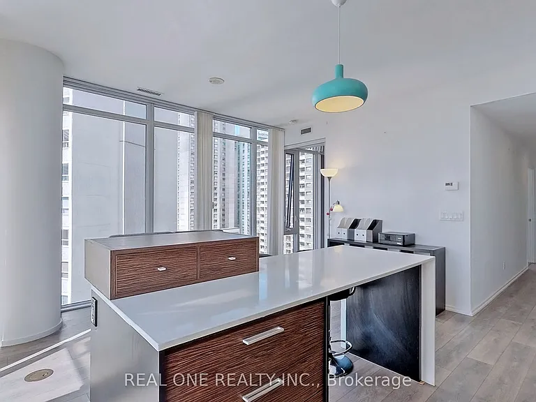 75 Saint Nicholas St #1004 — Photo 13
