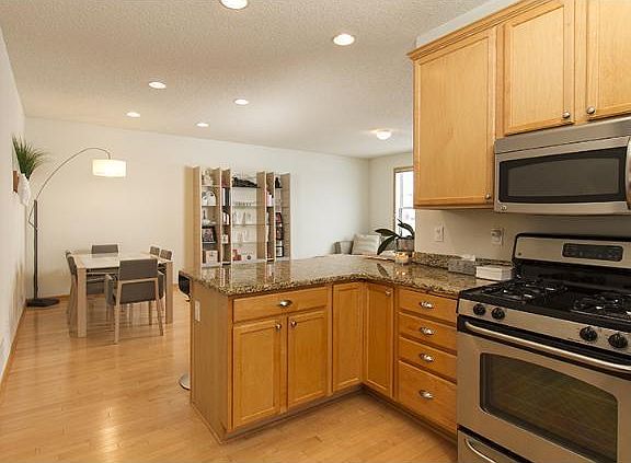 5th image of 2553 136th St W