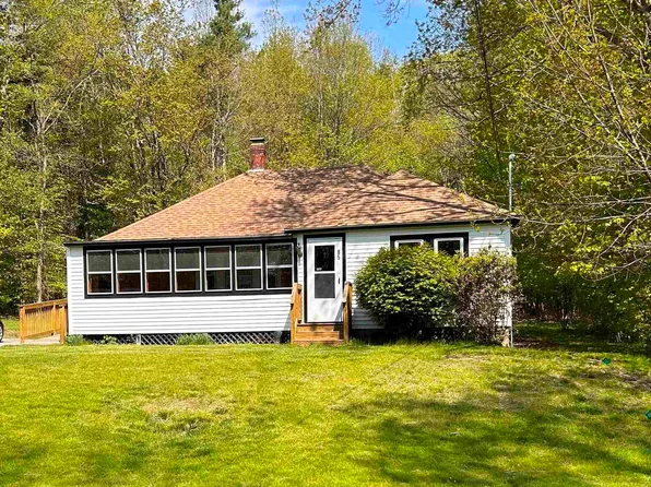85 st. laurent Street, Epping, NH 03042
