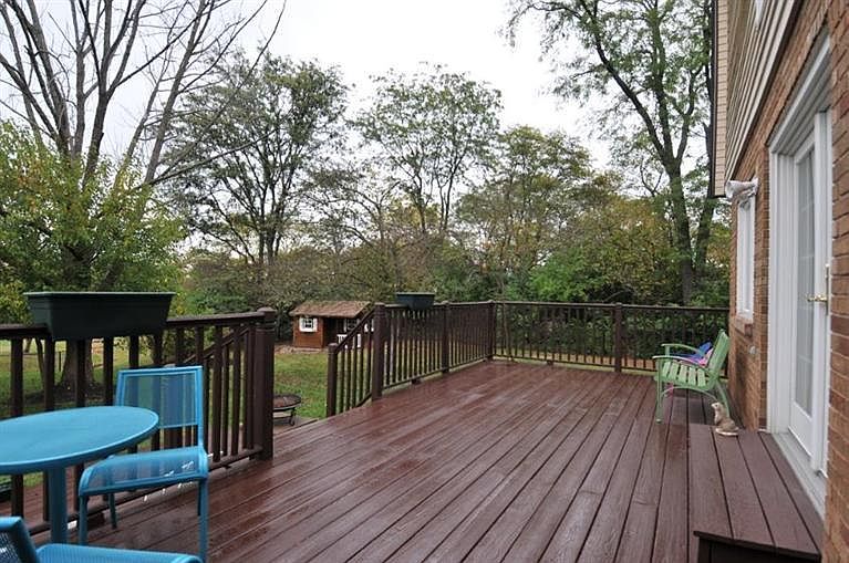 1st image of 8207 Lakespring Ct