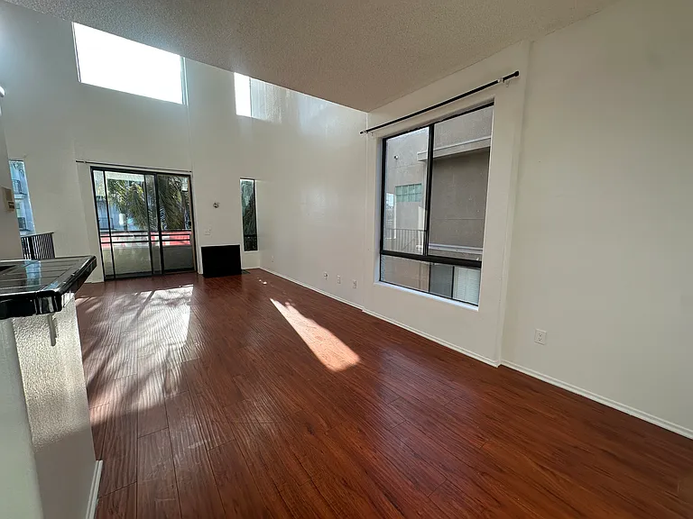 Living and Dining Room Area