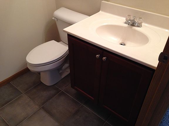 5th image of 409 Prairie Hill Ct #415