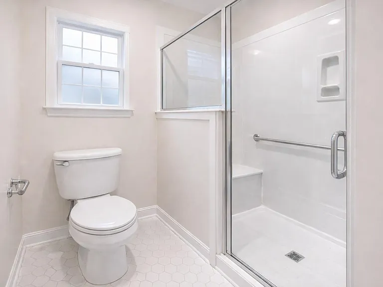 418 Price Dr — Photo 10