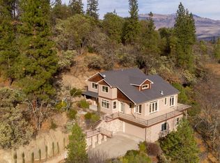 684 Ashland Creek Dr, Ashland, OR 97520