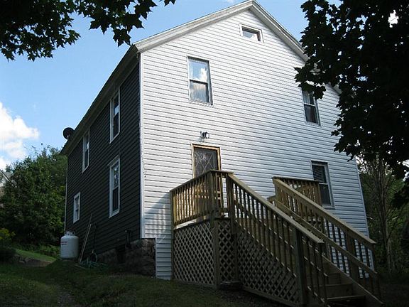 4th image of 8 Church St